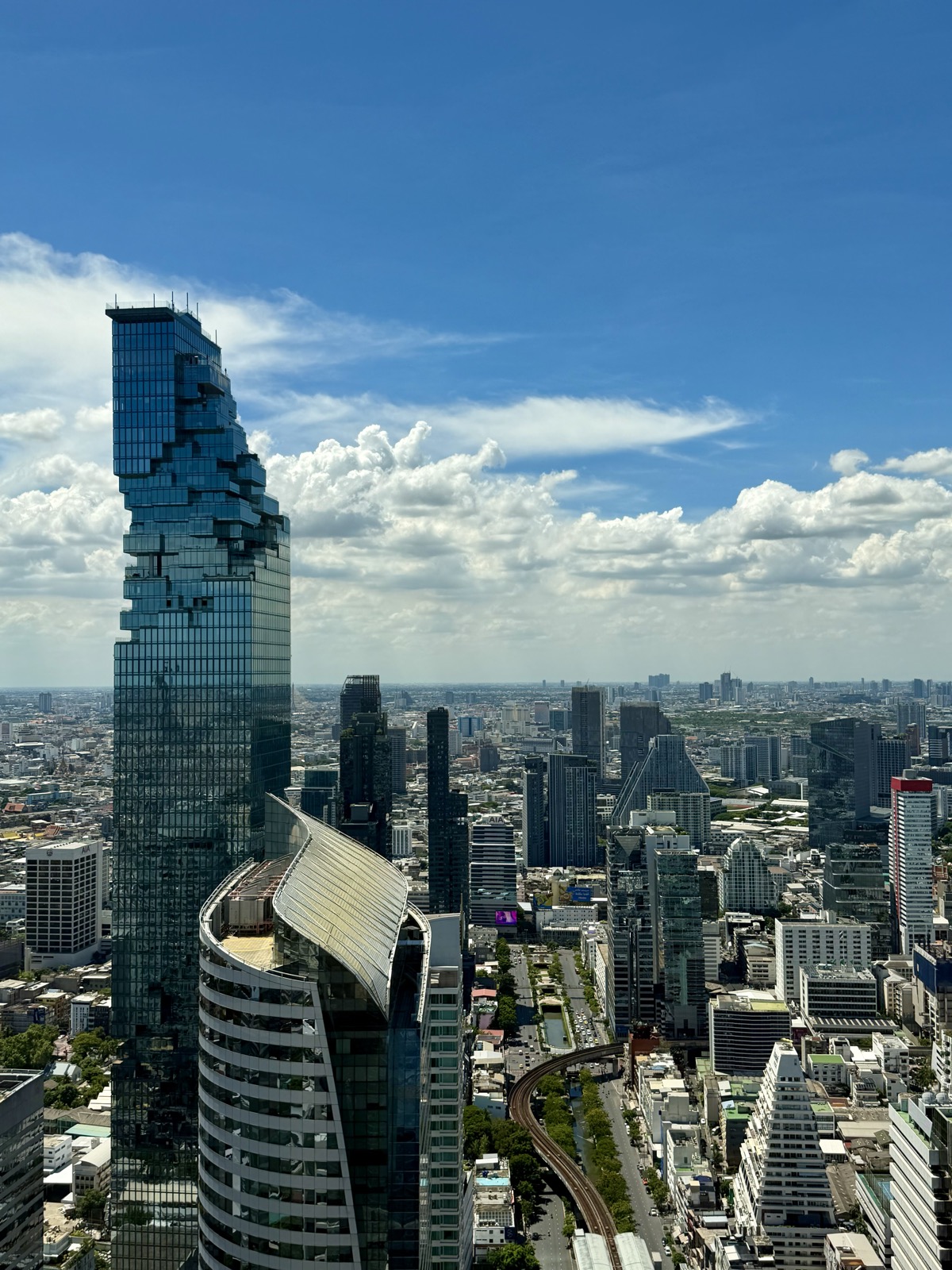 Mrakodrap Mahanakhon v Bangkoku